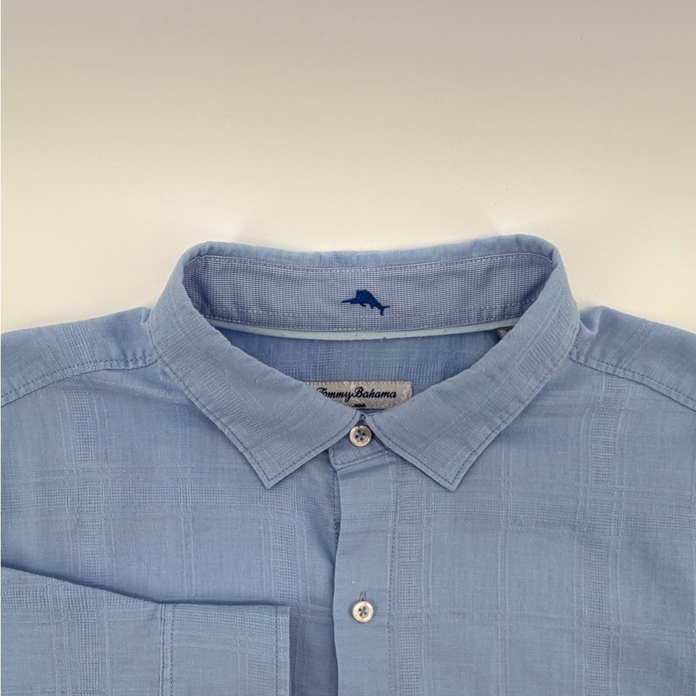 Tommy Bahama Sky Blue Casual Button-Down Shirt Men’s XL/TG